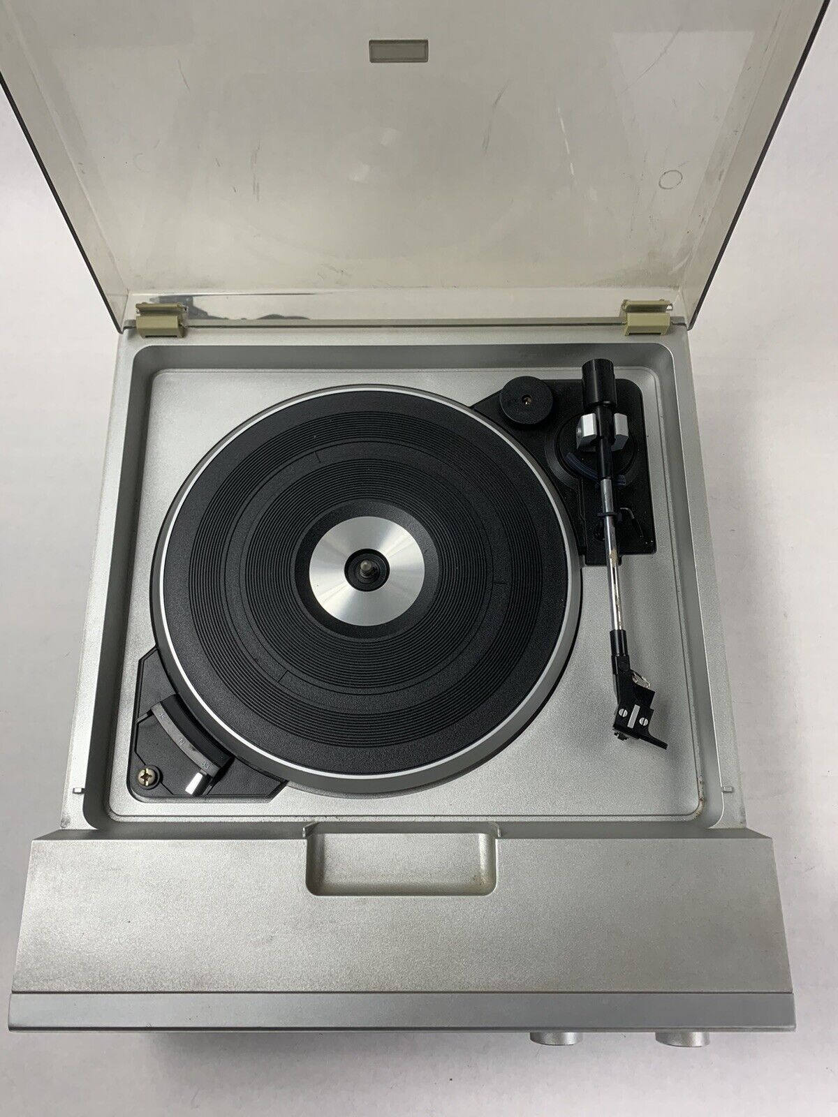 For Parts Magnavox MD 1721 SL01 Compact Stereo AM-FM Radio Phonograph