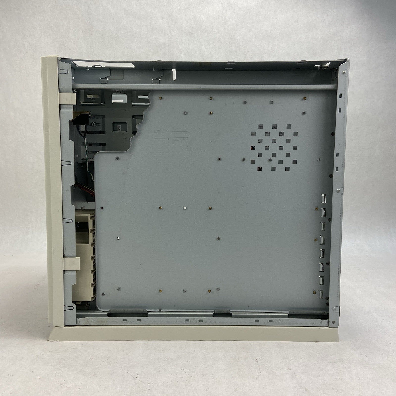 Vintage Inter-Tel Beige Mid Tower Computer Case AGI HP-P3507F5W 350W PSU11