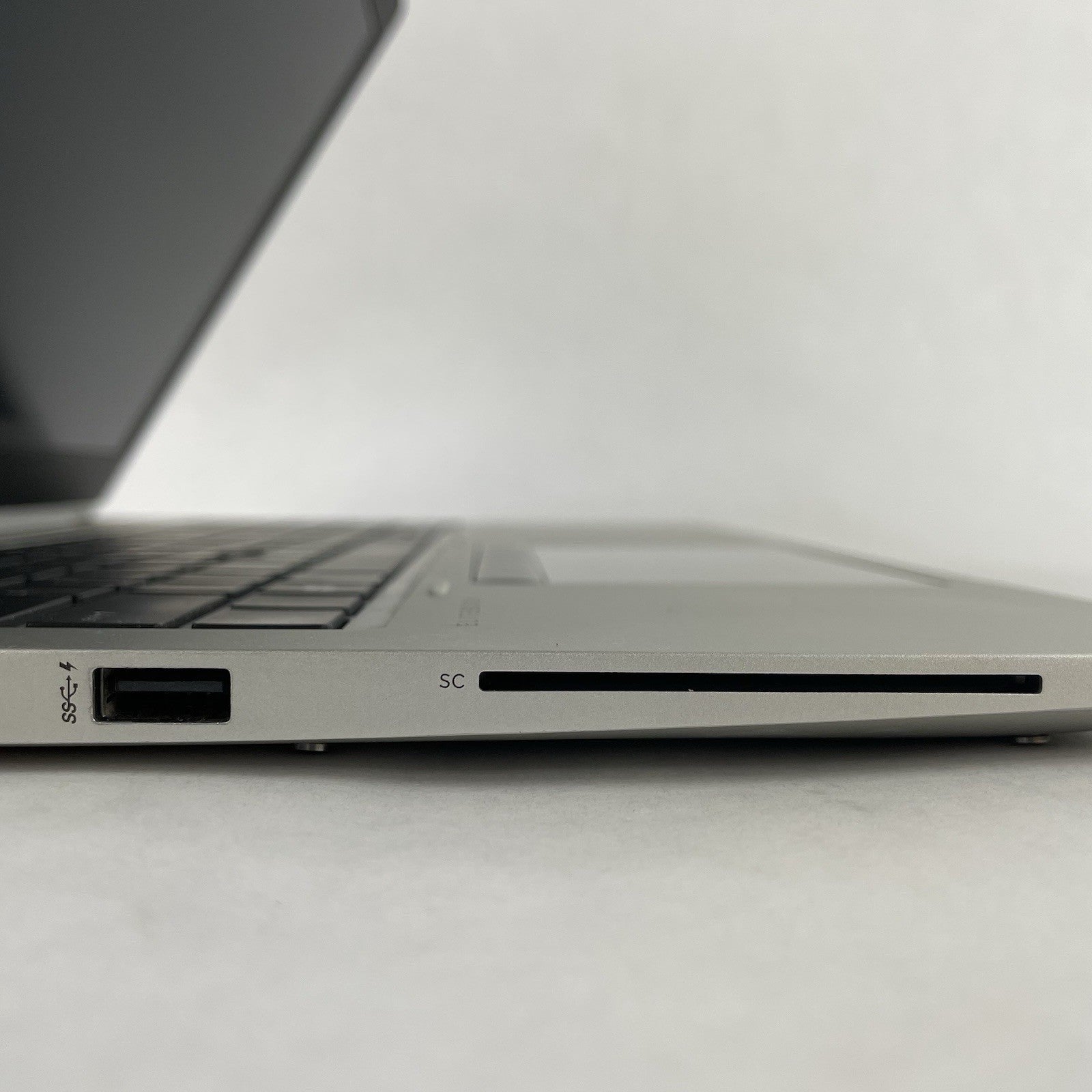 HP EliteBook 850 G6 15.6" i5-8365U 1.60 GHz 8 GB RAM No SSD/OS/AC - Corner7