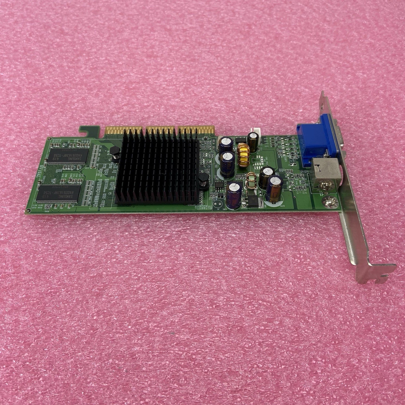 EVGA Nvidia GeForce MX400 64MB DDR 06-A8-NV97-LX AGP Graphics Card2