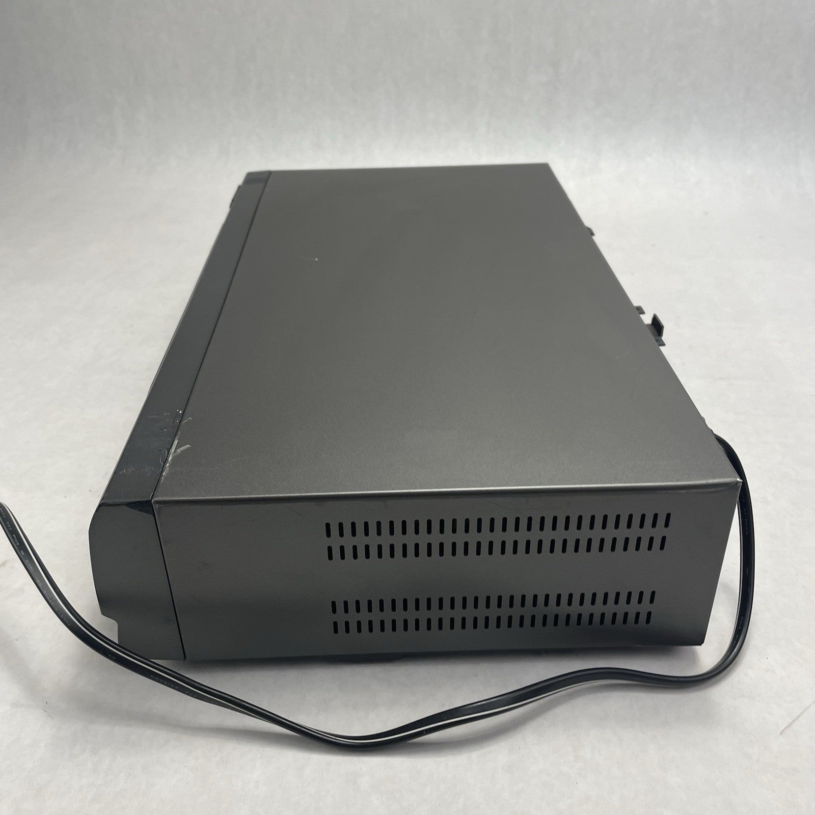 Panasonic Blue Line PV-VS4820 Omnivision Missing Faceplate Tested Working10
