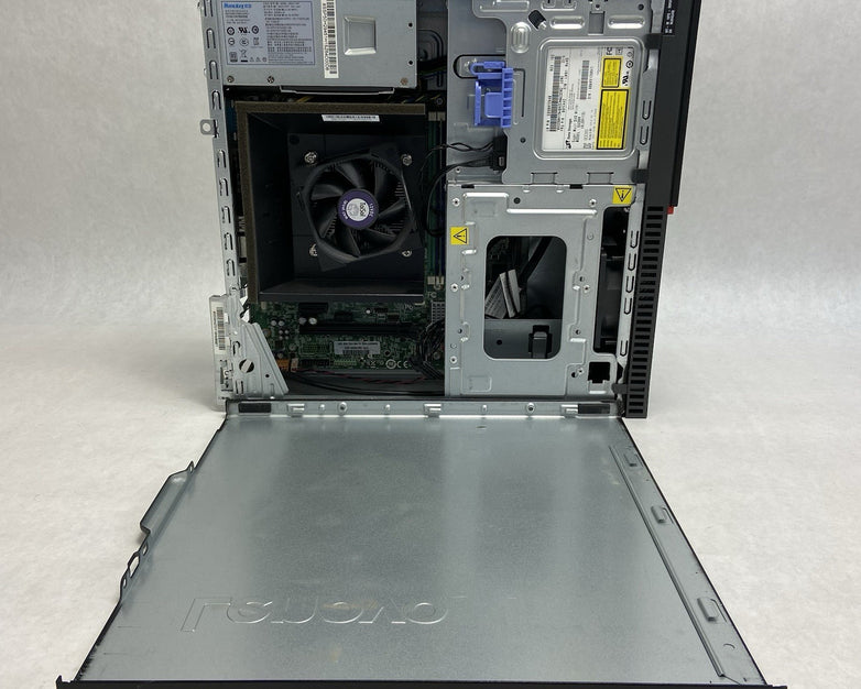 Lenovo ThinkCentre M900 SFF Intel Core i5-6500 3.2GHz 8GB RAM No HDD No OS