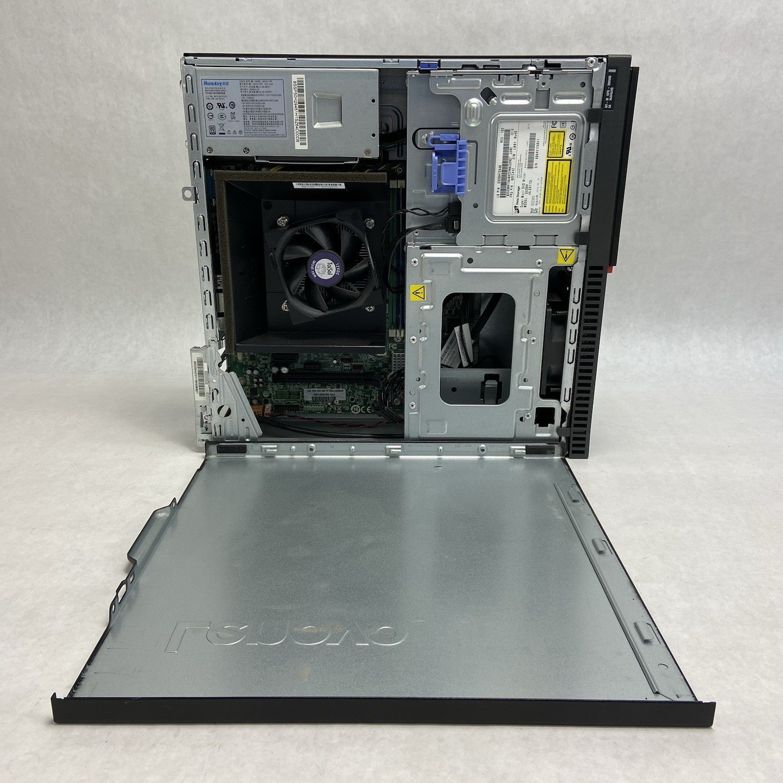 Lenovo ThinkCentre M900 SFF Intel Core i5-6500 3.2GHz 8GB RAM No HDD No OS7
