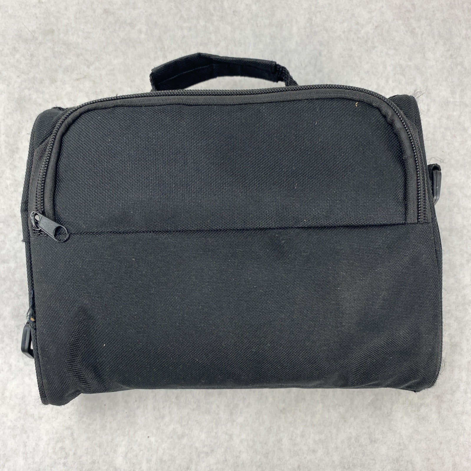 SpectroniQ PDV-700 Portable DVD Player 7" LCD With Travel Case - No Battery17