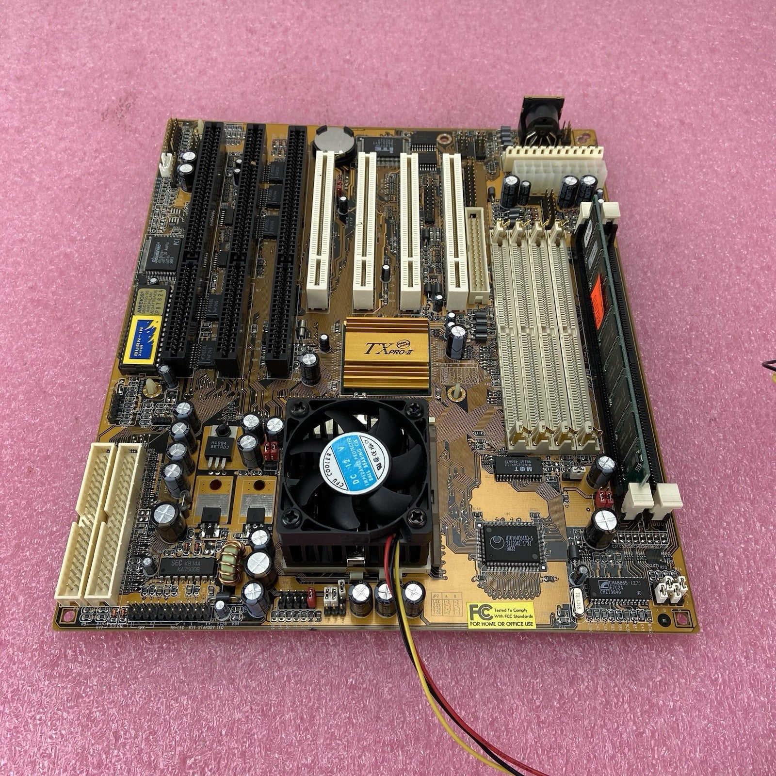 PC Chips M571 Motherboard Intel Pentium MMX 233MHz 64MB RAM 3x ISA1