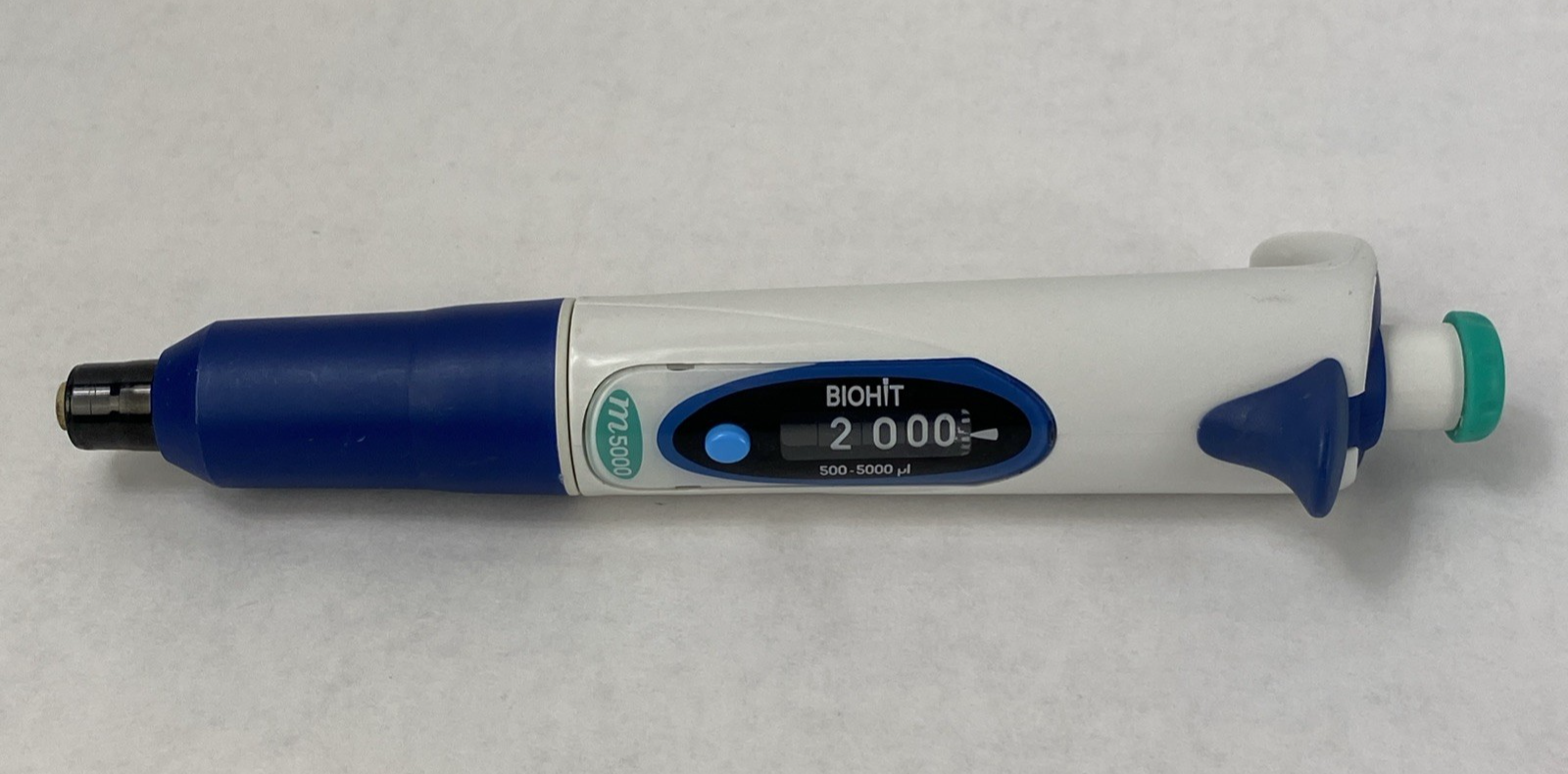 Biohit m5000 500-5000 µL Single Channel Handheld Manual Pipette1