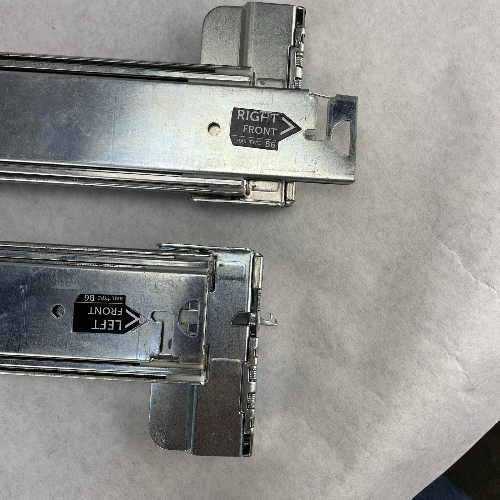 Dell Server Sliding Rail 00TKYT 024V27 L & R