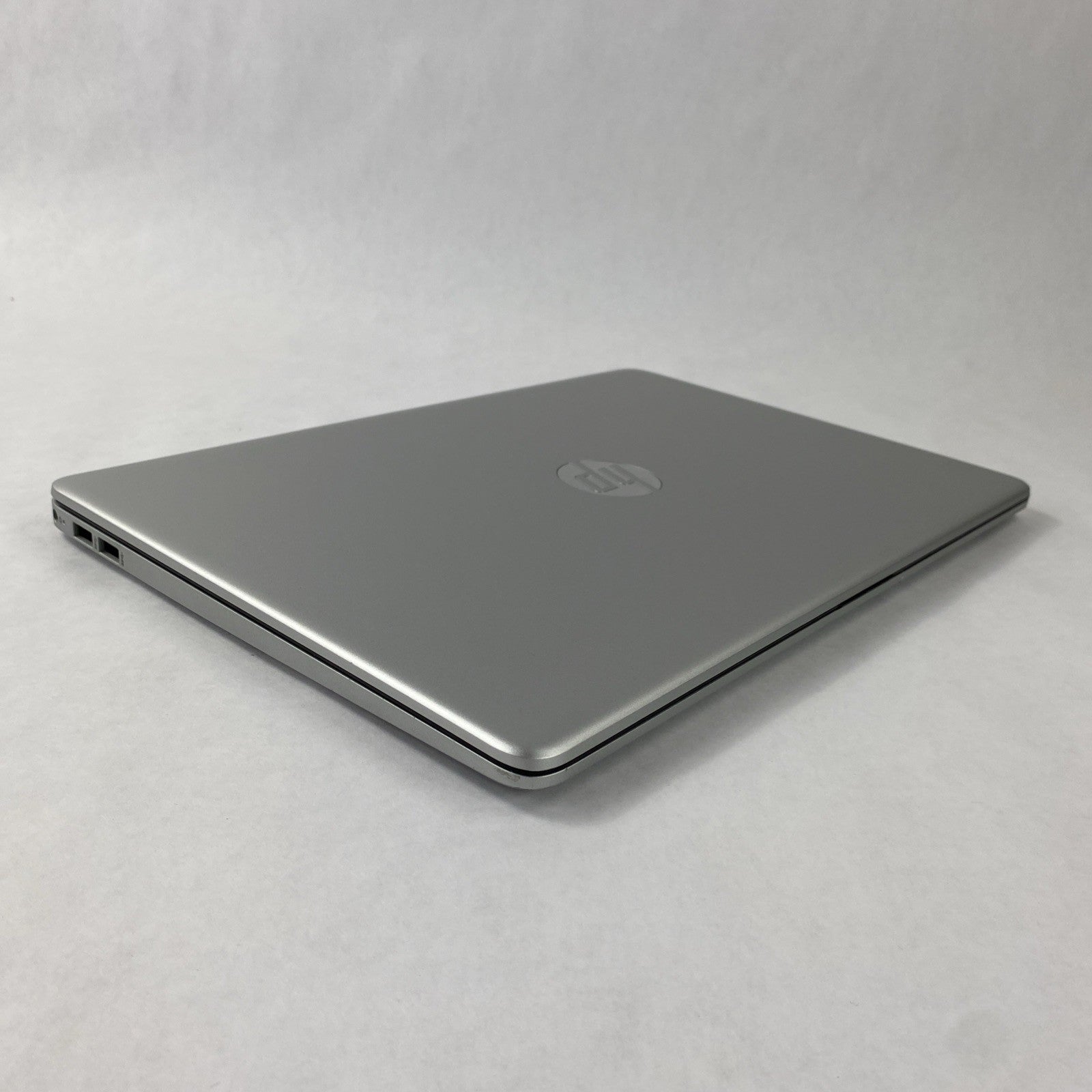 HP Laptop 15-dy4013dx Core i5-1155G7 2.50 GHz __ GB 15.6" RAM No HDD No OS