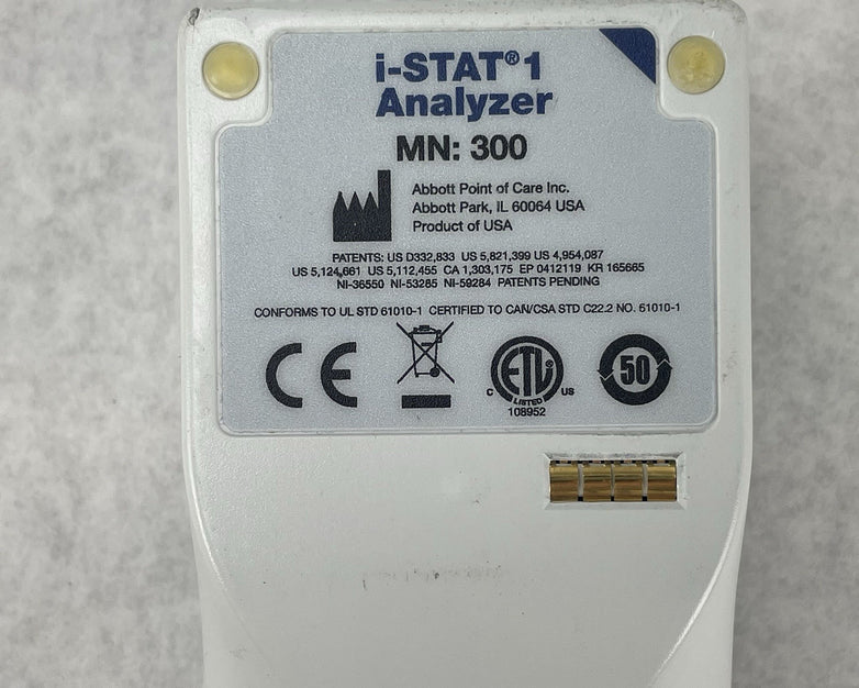 Abbott i-STAT 1 300 Handheld Analyzer With Base For Parts