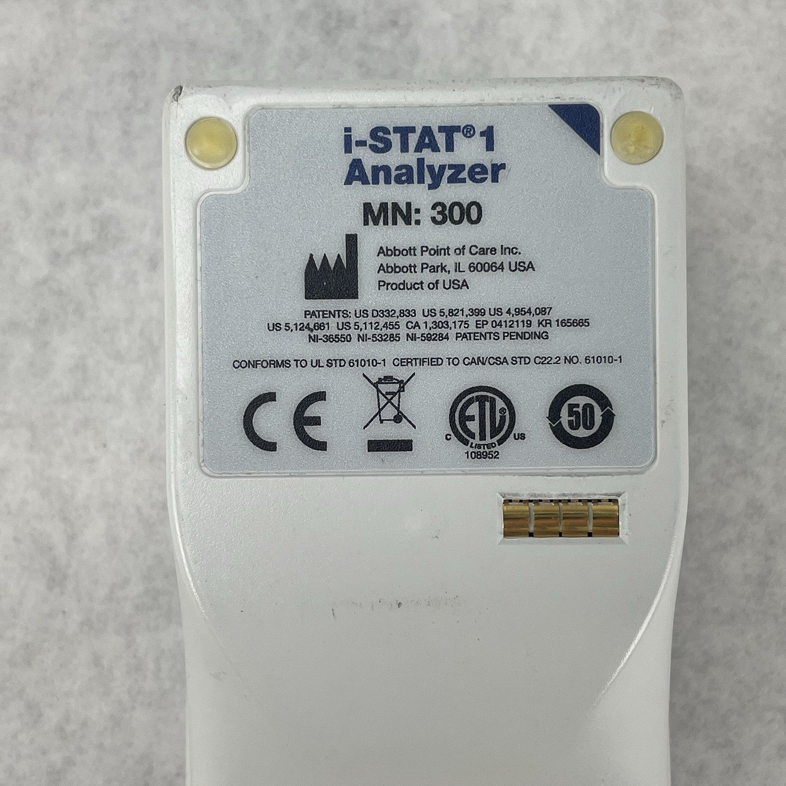 Abbott i-STAT 1 300 Handheld Analyzer With Base For Parts3