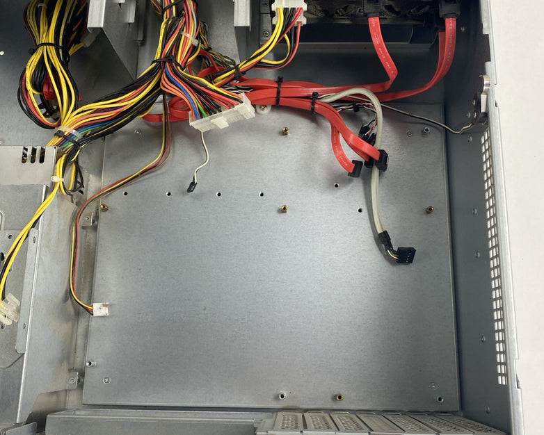 Unbranded 4U ATX Bare Bones Computer Chassis With Emacs P2H-5500V Power Supply