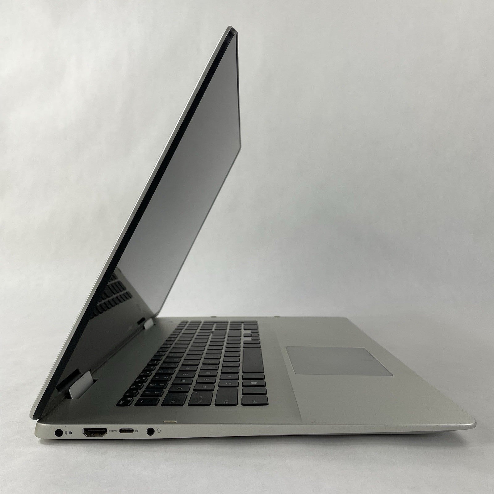 Dell Inspiron 7786 17.3" i7-8565U 1.80 GHz 8 GB RAM No SSD/OS/AC NVDIA MX2506