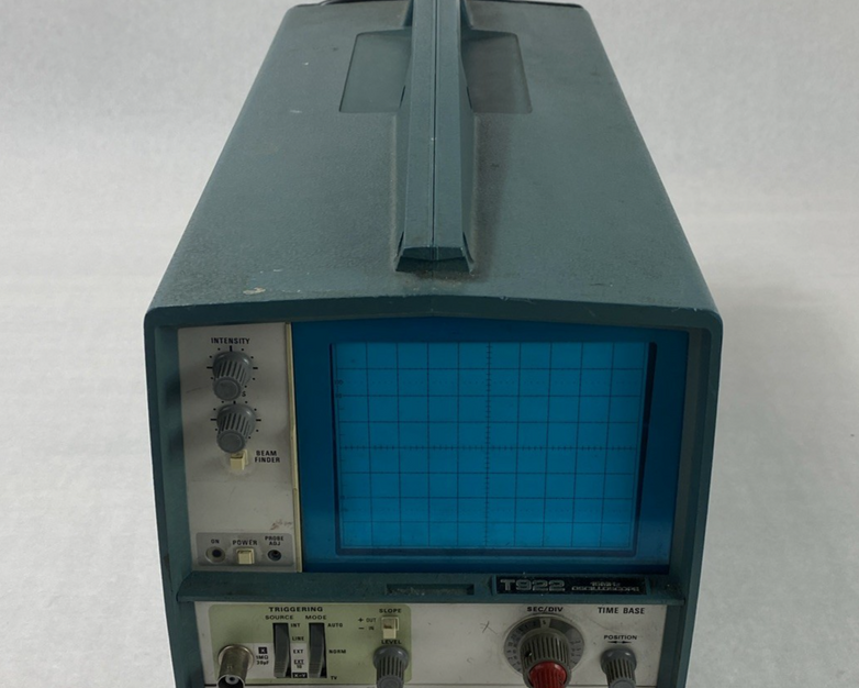 Tektronix T922 15MHz Analog Oscilloscope