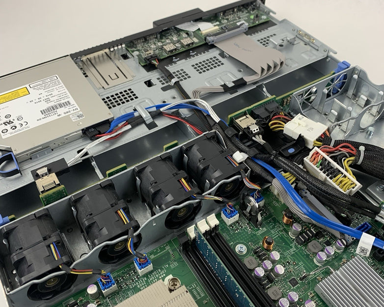 Dell PowerEdge R410 1U Server 2x Xeon E5506 2.13 GHz 2 GB Ram No OS No HDD