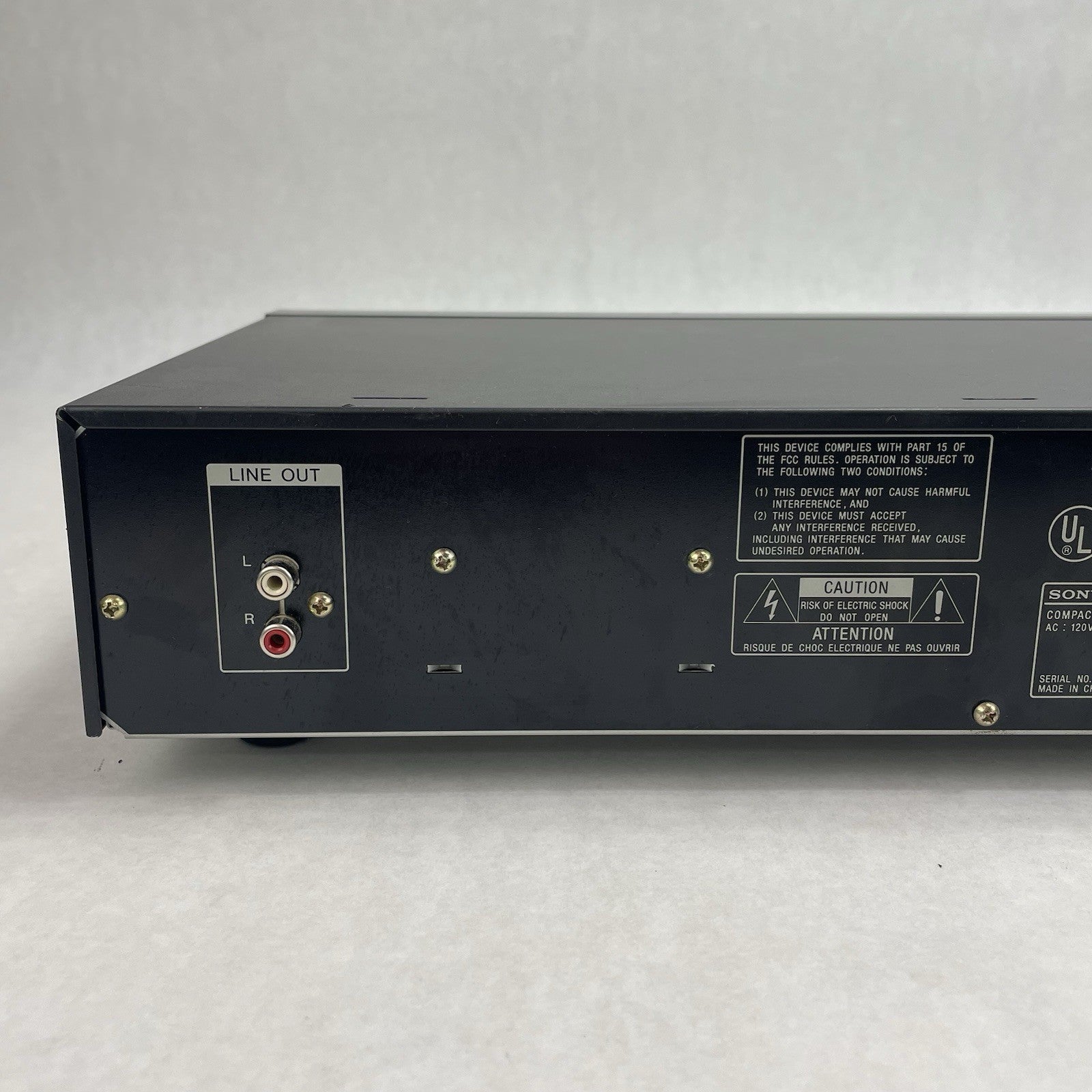 Sony CDP-215 Single Disc CD Player Tested9
