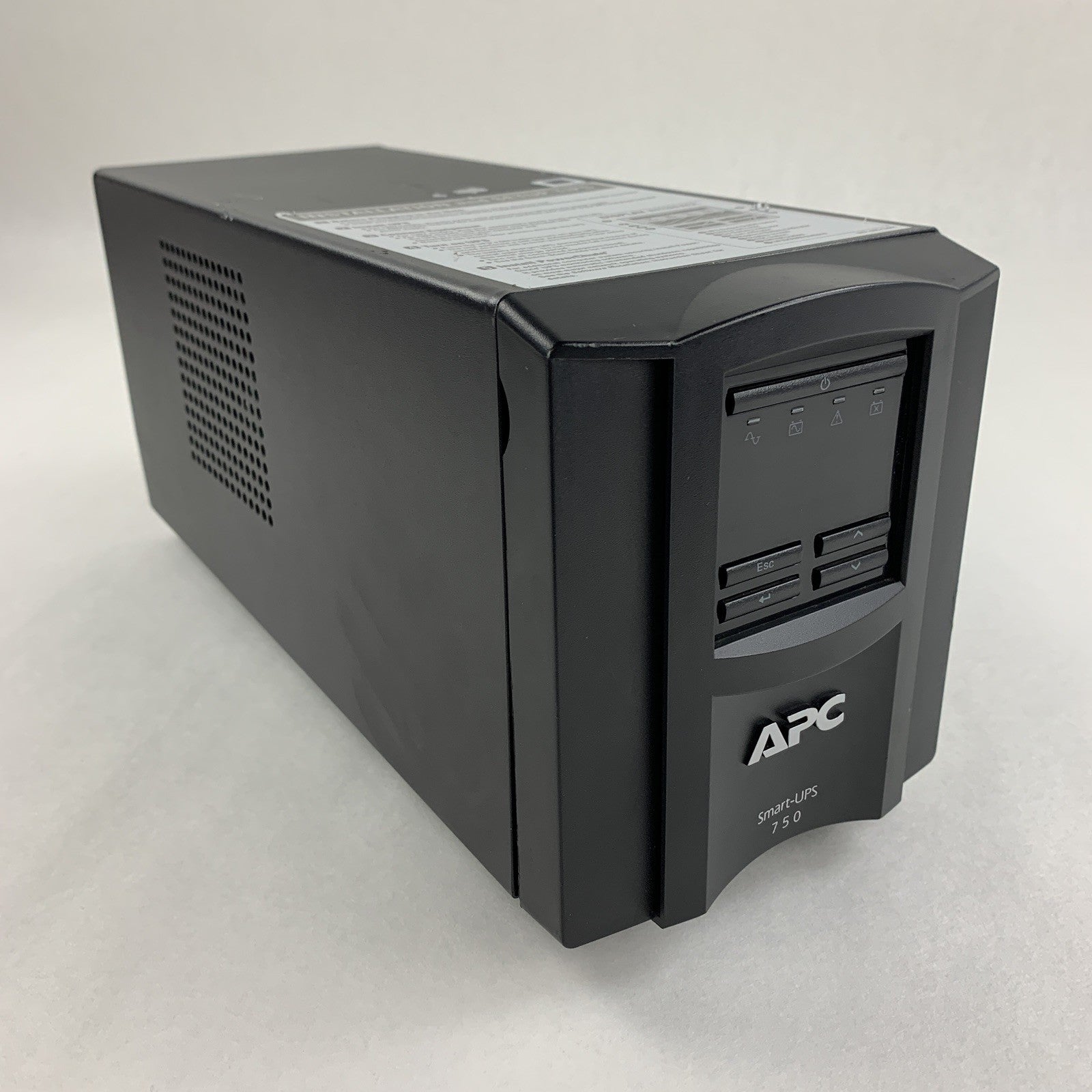 APC SMT750US Smart-UPS 750 Tower UPS No Batteries Tested
