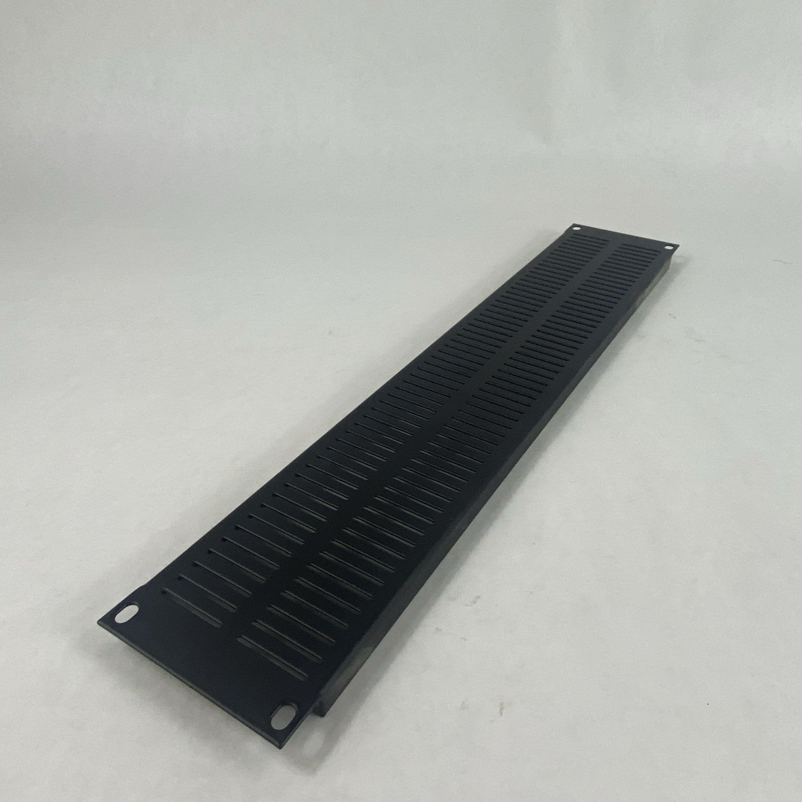 Middle Atlantic EVT2 2U 2 Space Vent Panel Lot of 32