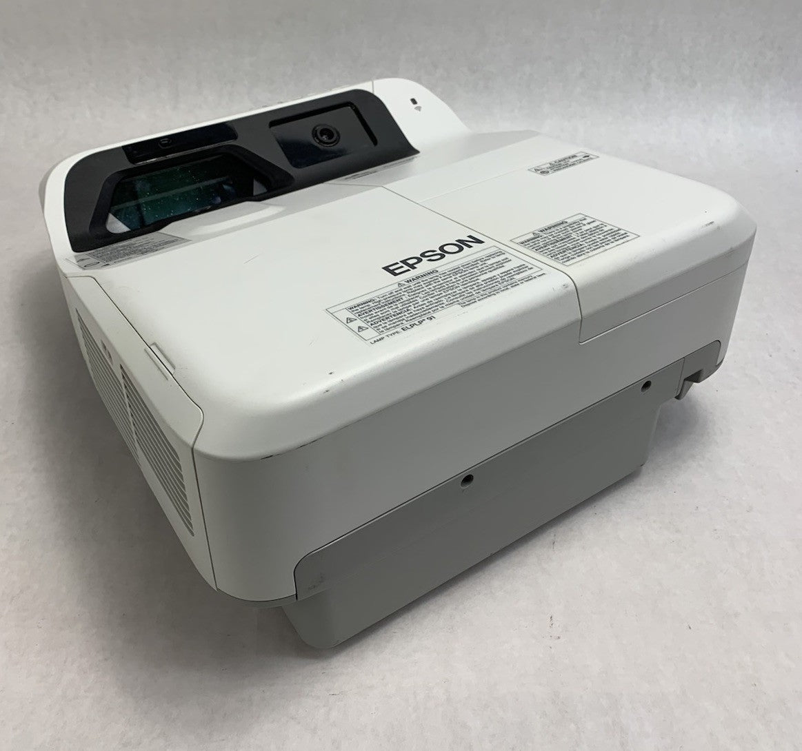 Epson PowerLite 695Wi H740A LCD Lamp Projector 4643 Lamp Hours - No Remote0