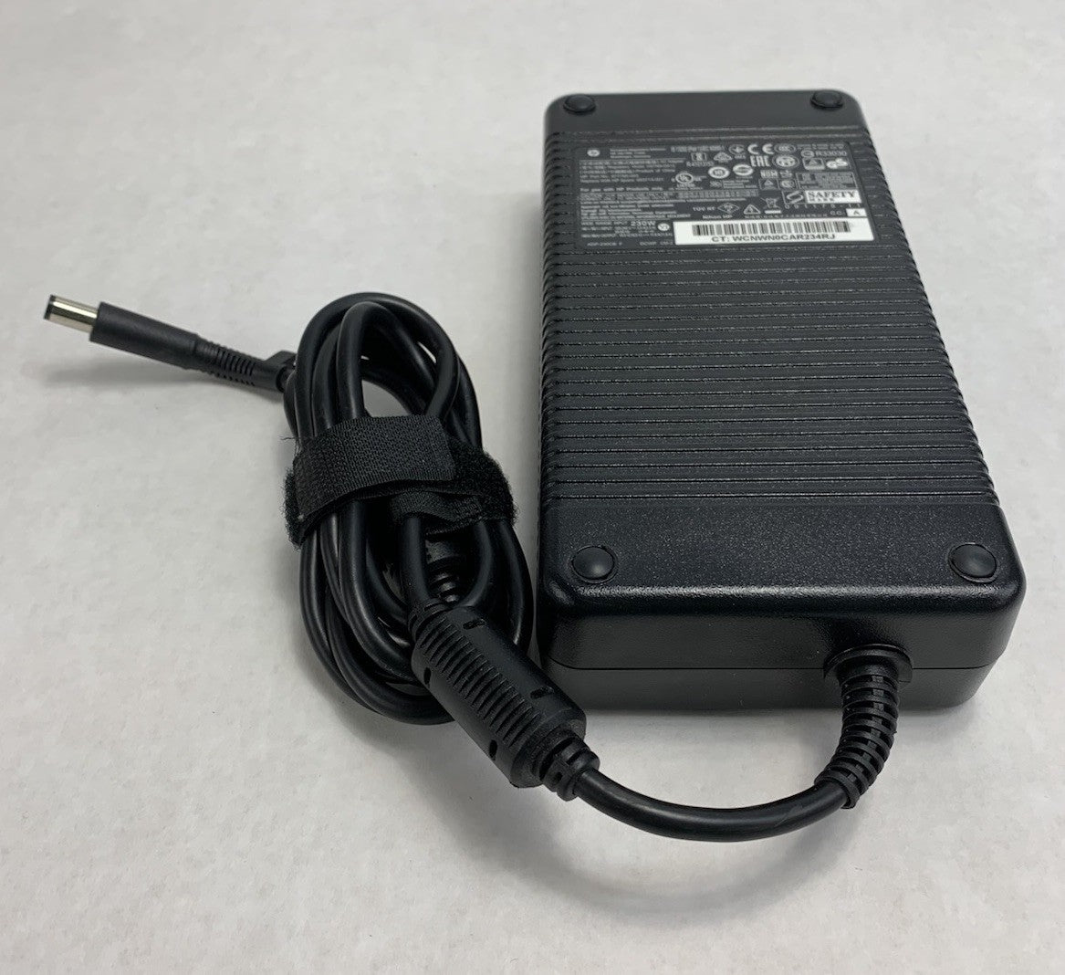 HP HSTNN-DA12 677765-003 230W 19.5V 11.8A AC Adapter Power Supply1