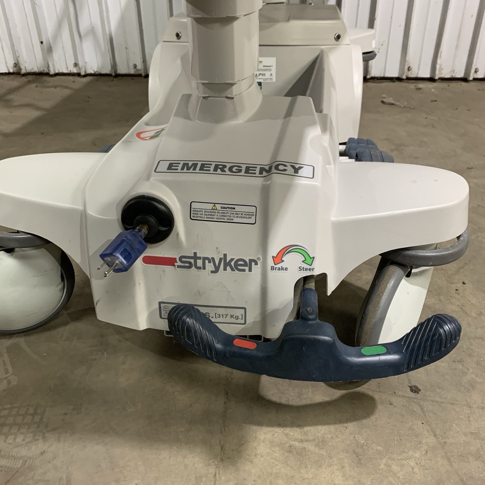 Stryker 1025 Zoom Stretcher w/ Isoflex SE 1806-034-3005