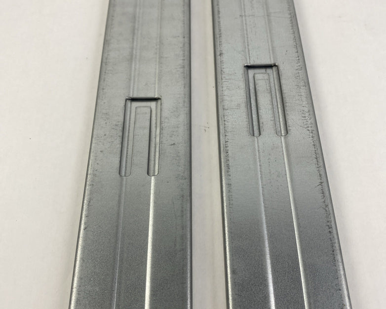 Sliding Rails 28437-001 w/ 714511-001 Right and Left Server Rails No Hardware