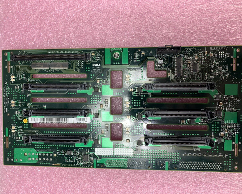 Dell PowerEdge 2600 Backplane R0225 REV A07