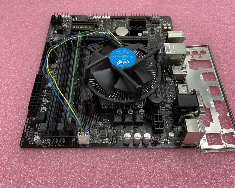 Gigabyte B250M-DS3H Motherboard Intel Core i5-7400 3GHz 4GB RAM w/IO Shield