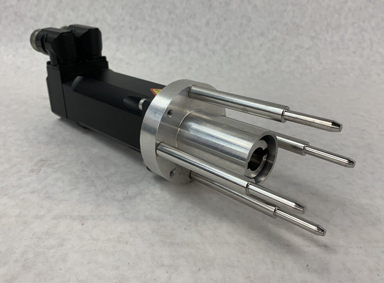 Kollmorgen Seidel 6SM 27LL-4.500 90486 Servomotor
