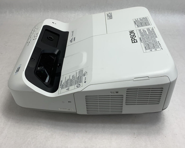 Epson PowerLite 695Wi H740A LCD Lamp Projector 1639 Lamp Hours - No Remote
