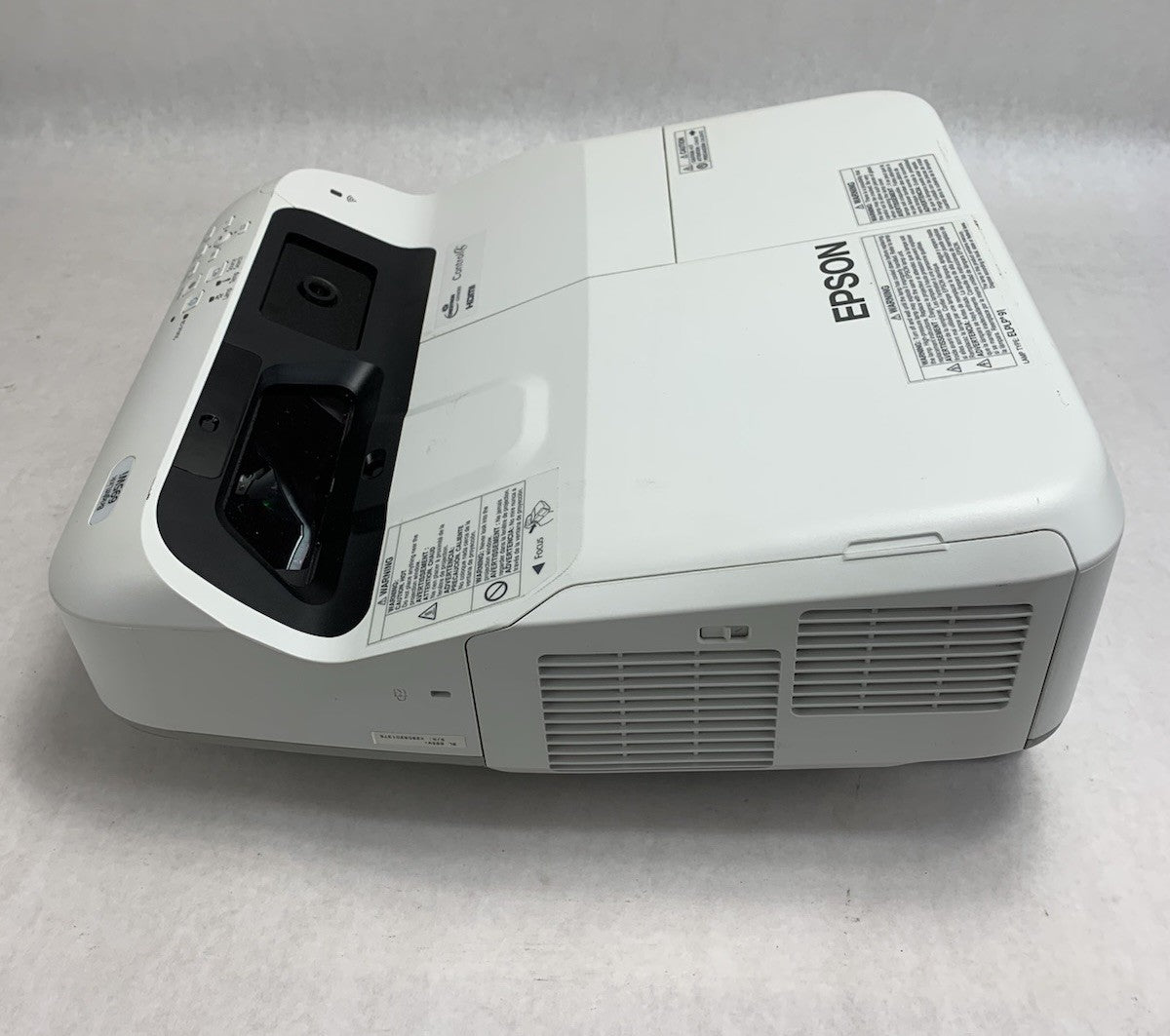 Epson PowerLite 695Wi H740A LCD Lamp Projector 1639 Lamp Hours - No Remote4