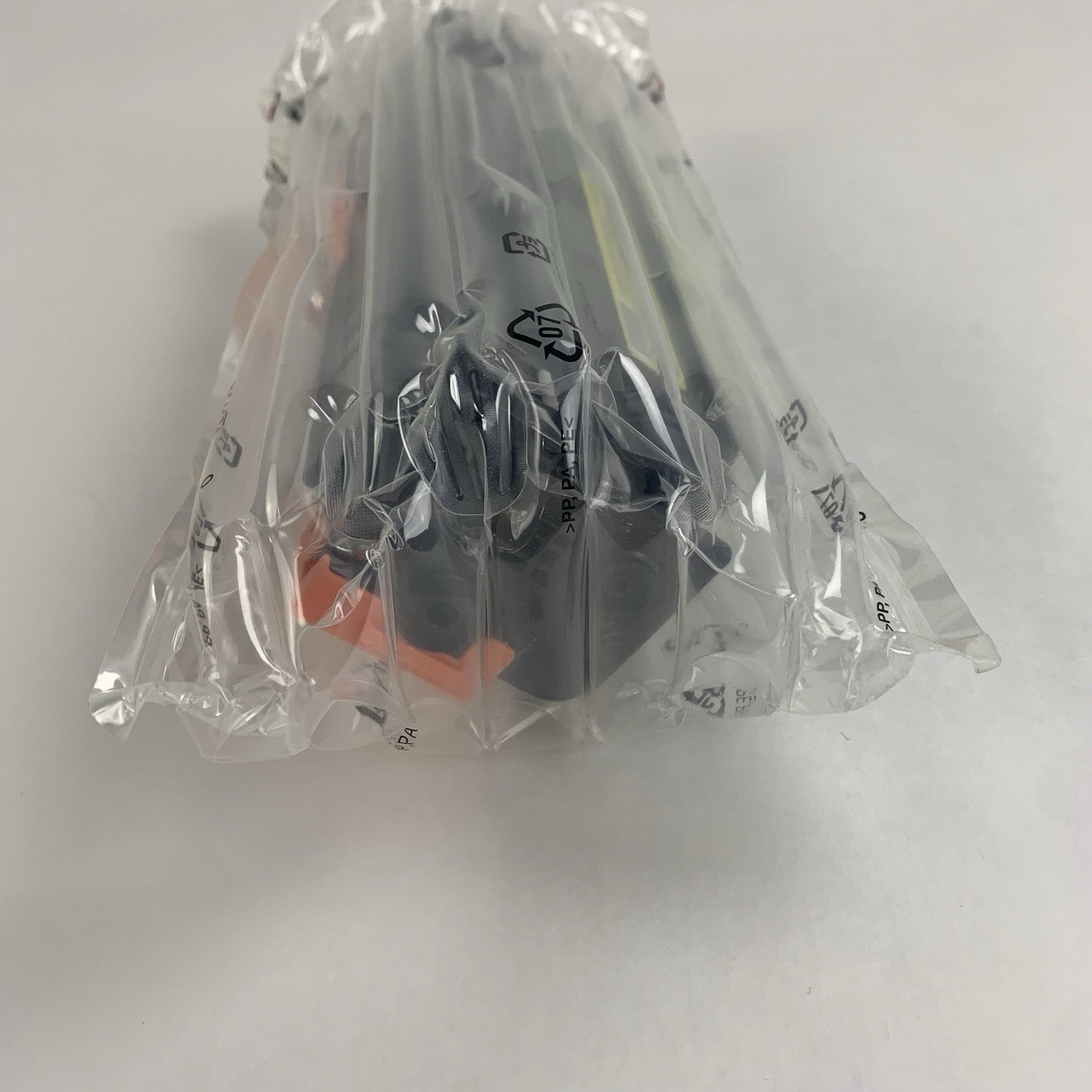 HP 304A CC532A Yellow Genuine OEM Print Cartridge Open Box Sealed Bag3