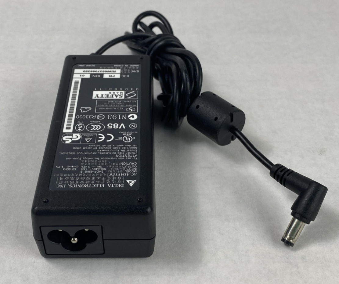 Delta Electronics SADP-65KB 65W 19V 3.42A AC Adapters (Lot of 3)