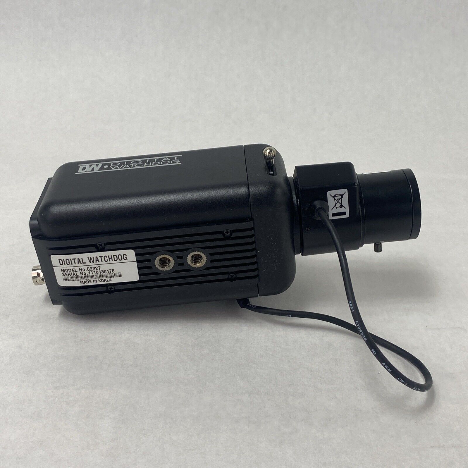 Digital Watchdog C232T Box Camera w/ 1/3" 2.8-10 Varifocal 1:1.4 Lens SLA-2810D