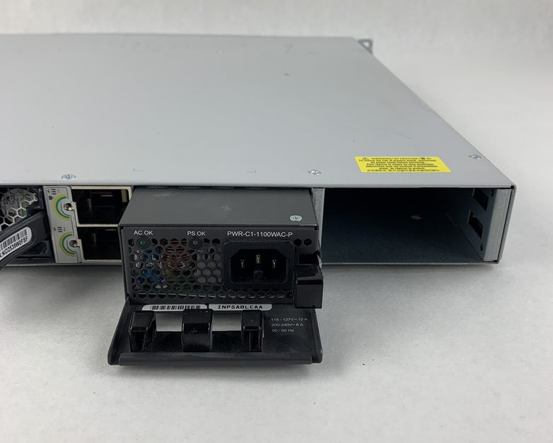 Cisco C9300-48UN-A 48-Port UPoE Ethernet Network Advantage Switch Tested Reset