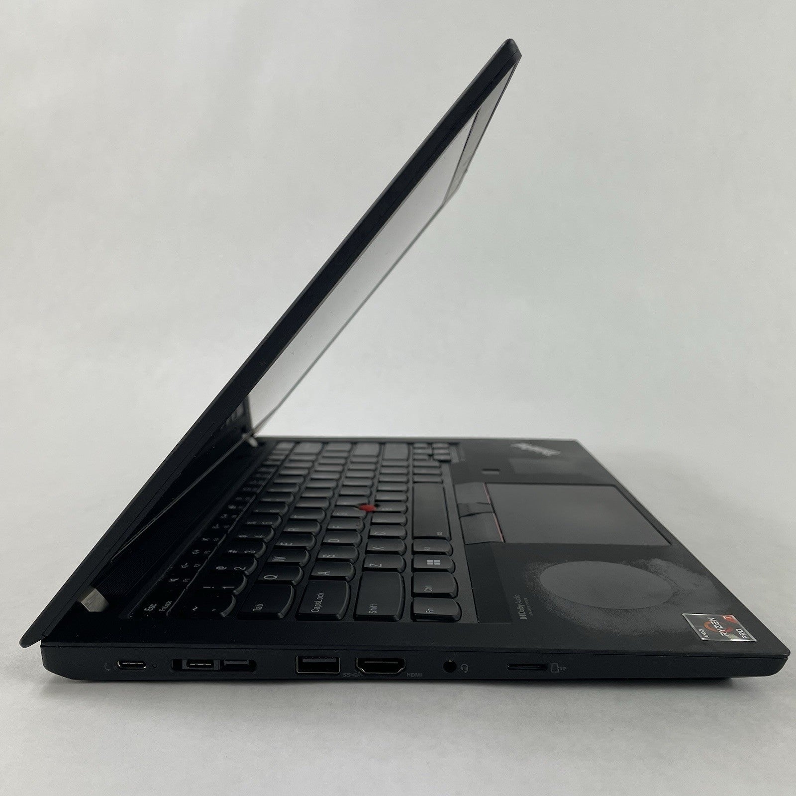 Lenovo ThinkPad T14 Gen 2a 14" Ryzen7 Pro 5850U 1.90 GHz 16 GB RAM No SSD/OS/AC5