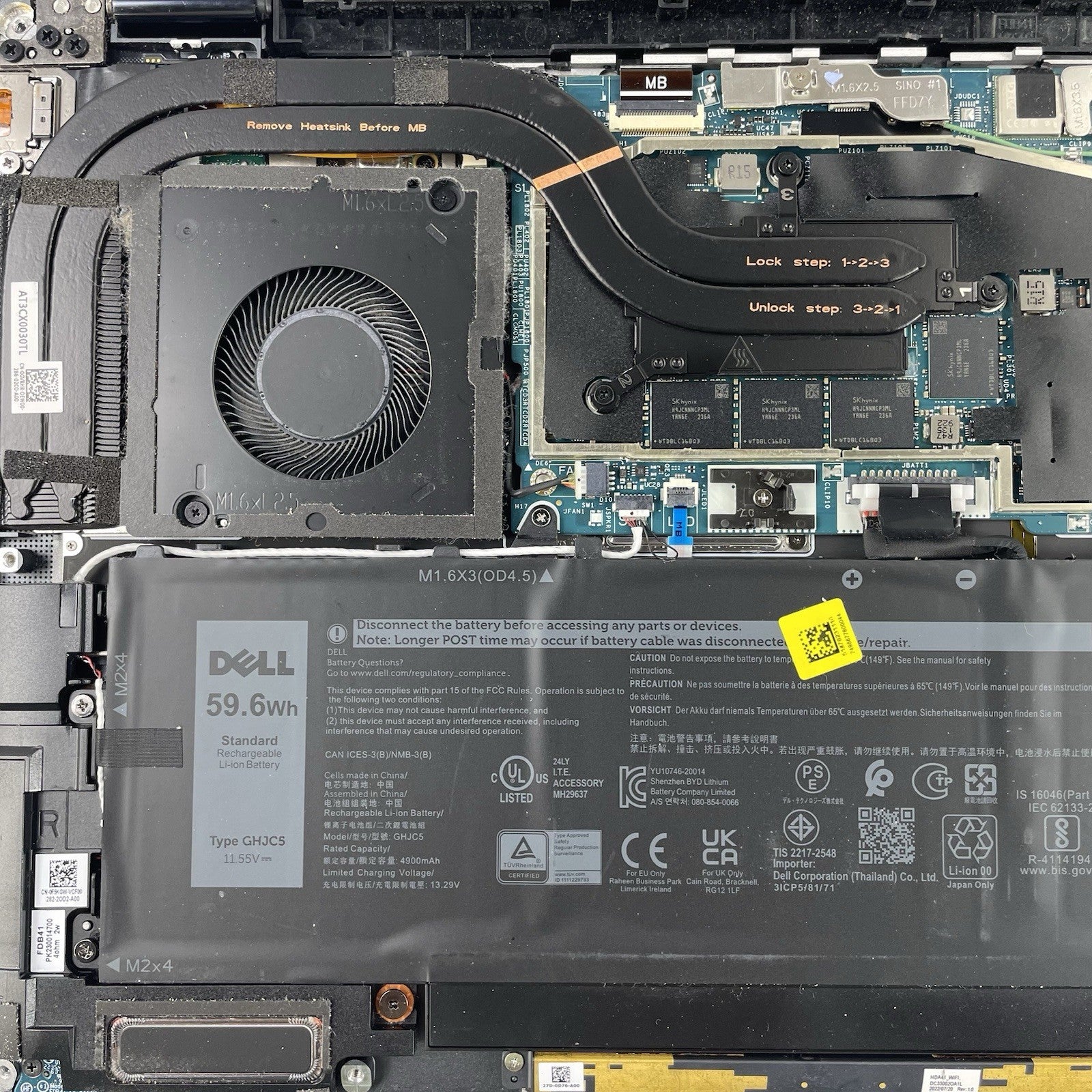 Dell Latitude 9430 14" i7-1265U 3.86 GHz 16 GB RAM No SSD/OS/AC - Bad Bottom19