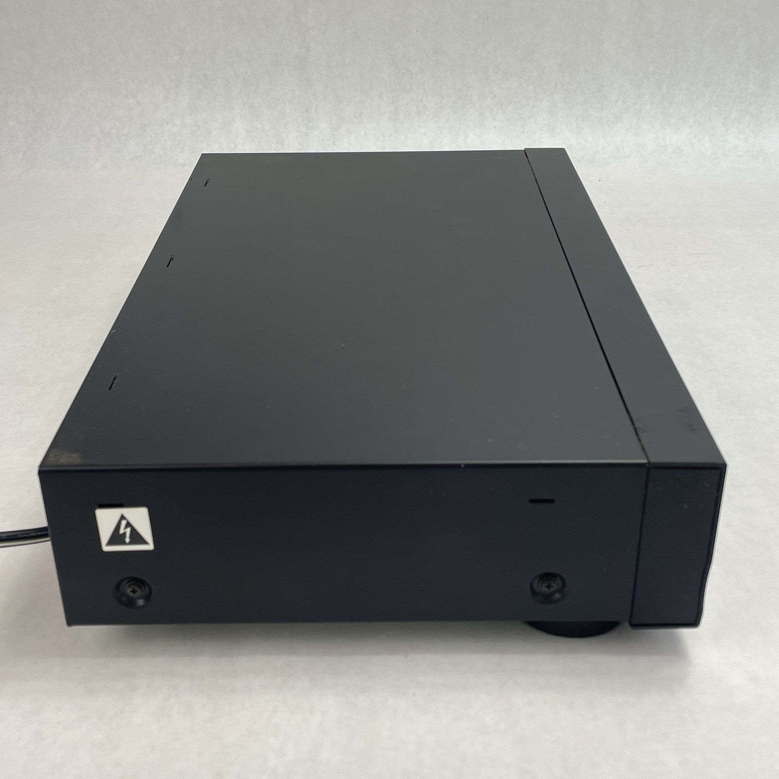 Sony CDP-215 Single Disc CD Player Tested4