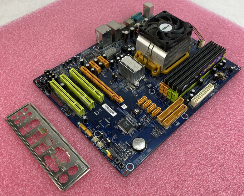 Biostar TF560 A2+ Motherboard AMD Athlon 64 x2 2.21GHz 4GB RAM w/ Shield