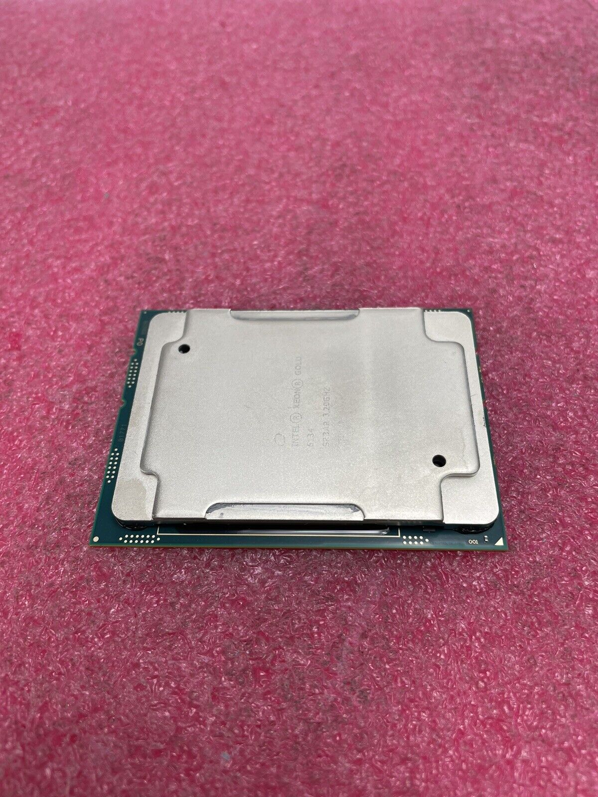 Intel Xeon Gold 6134 SR3AR 3.2GHZ 8 Core CPU Processor