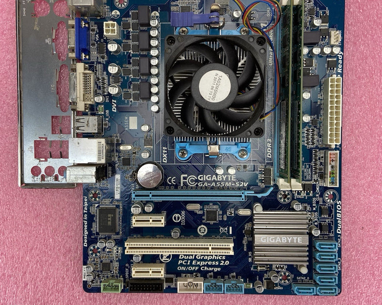 Gigabyte GA-A55M-S2V Motherboard AMD A4-3300 2.5GHz 6GB RAM w/IO Shield