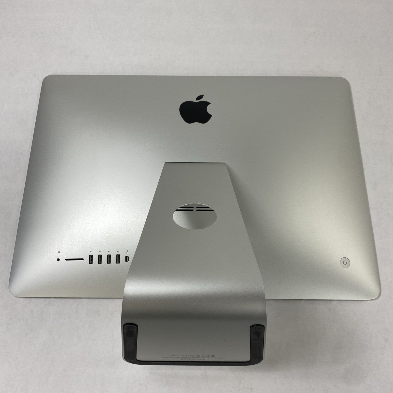 Apple A1418 iMac Retina 4K 21.5" 2015 3.1GHz Core i5 8GB RAM 1TB HDD os12.7.610
