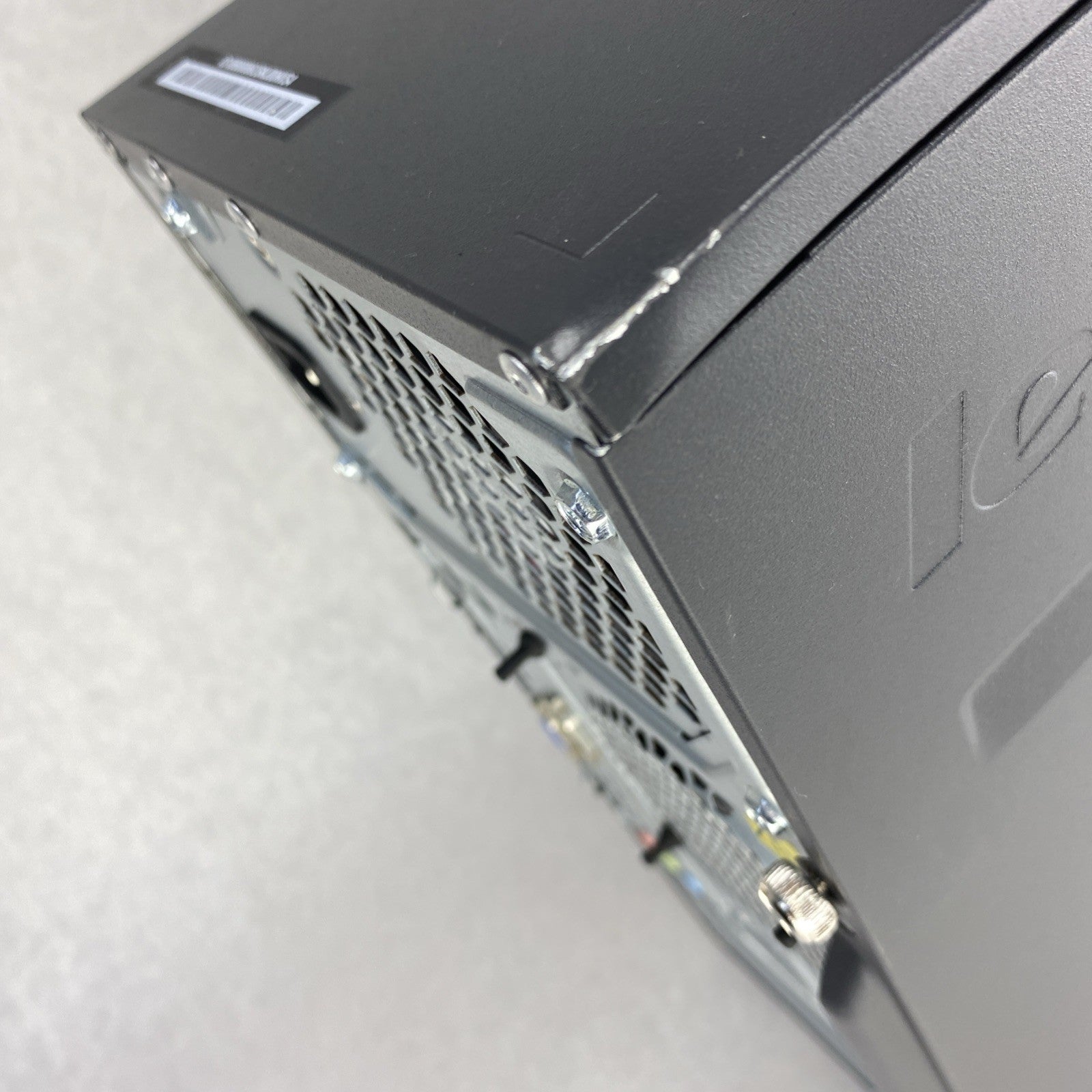 Lenovo ThinkCentre M73 MT Intel Core i3-4130 3.40GHz 8GB RAM No HDD No OS