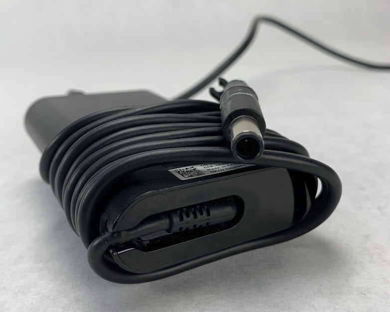 Dell 0WM8P1 65W 19.5V 3.34A 7.4mm Barrel AC Adapter Charger DA65NM192