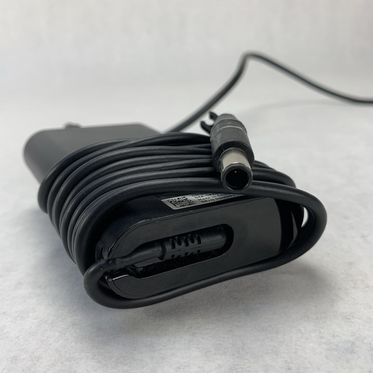 Dell 0WM8P1 65W 19.5V 3.34A 7.4mm Barrel AC Adapter Charger DA65NM1922