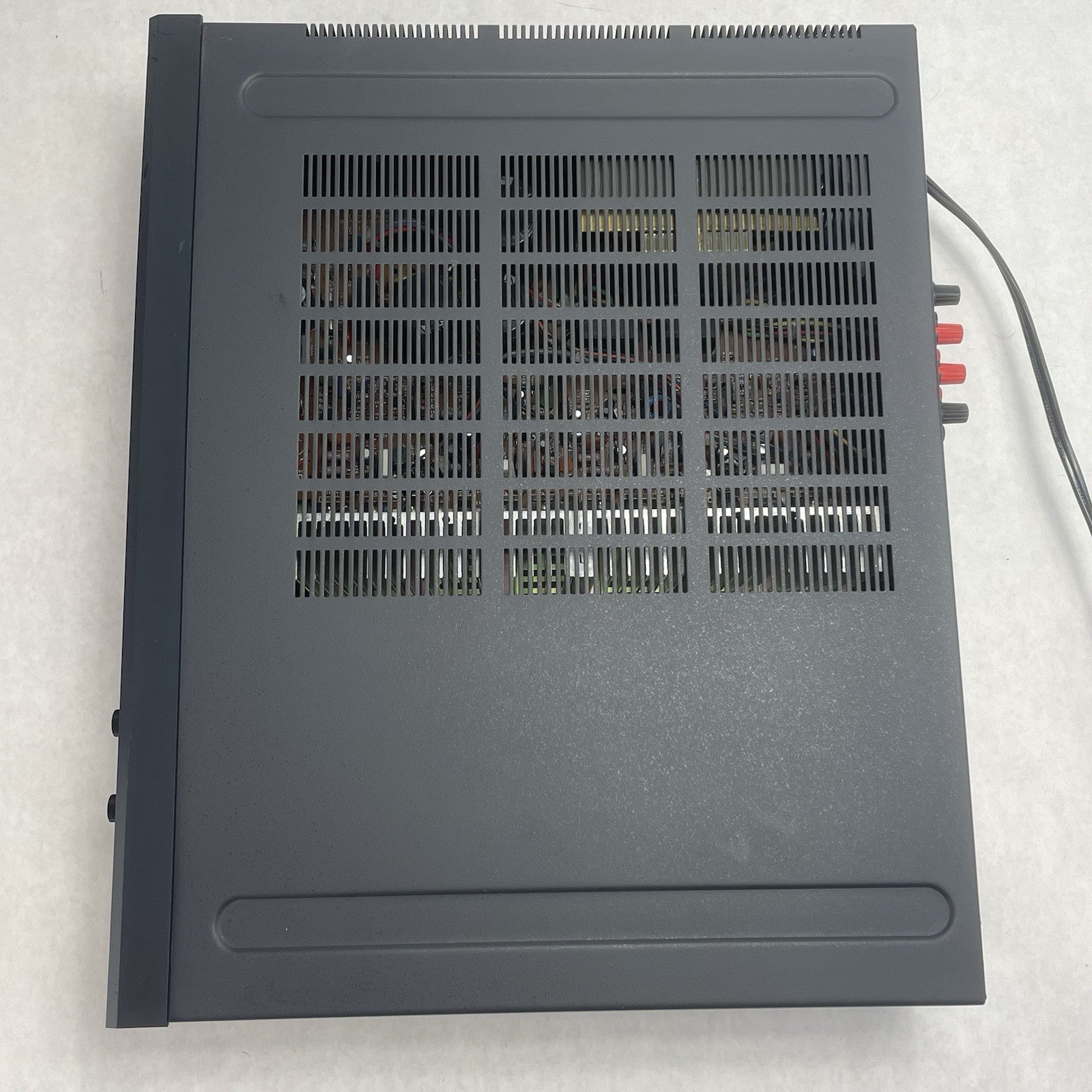 NAD 2100 Stereo Power Amplifier12