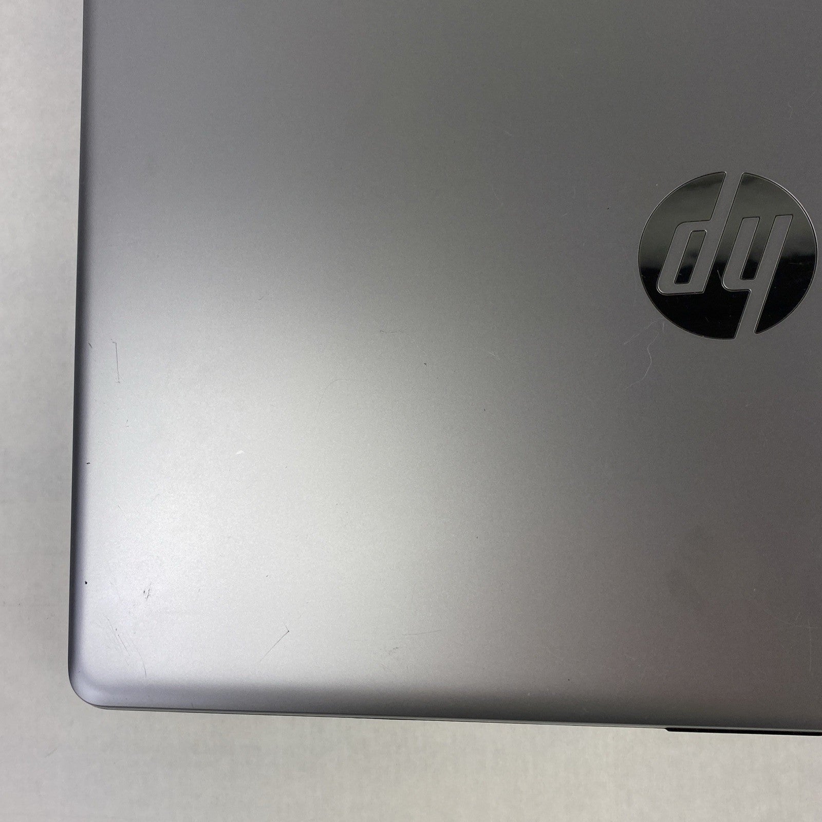 HP NoteBook 470 G7 Core i5-10210U 1.6GHz 16GB RAM 17.3" No Battery No SSD No OS