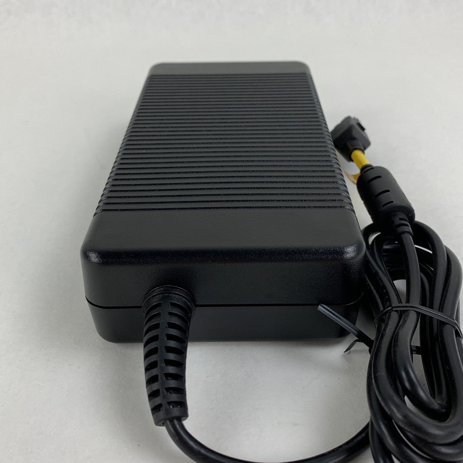 HP AC Adapter ADP-180AR B P/N 5066-5559 180W 54V 3.33A w/Cord