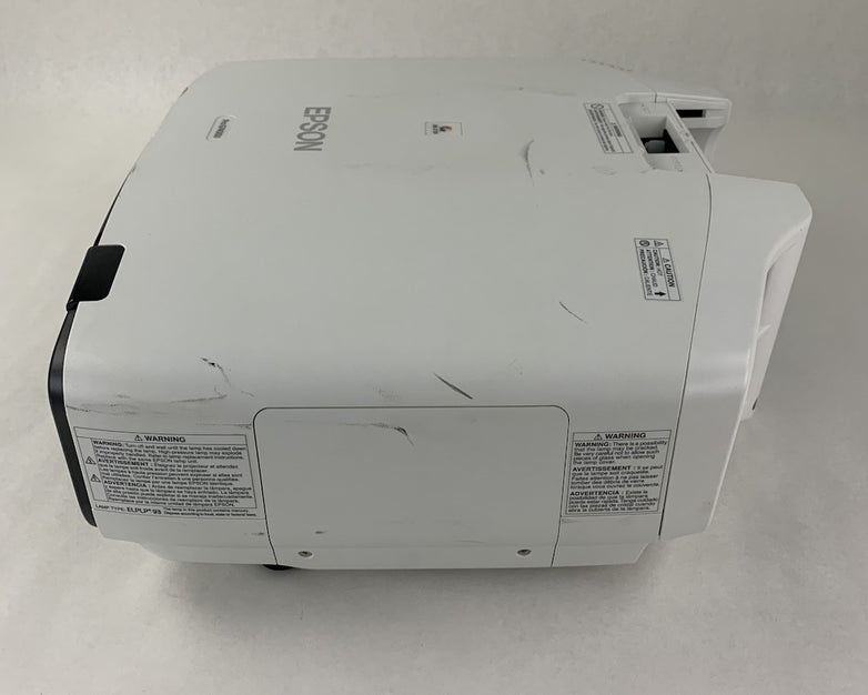 Epson Pro G7400U H762A 3LCD Projector - Parts or Repair