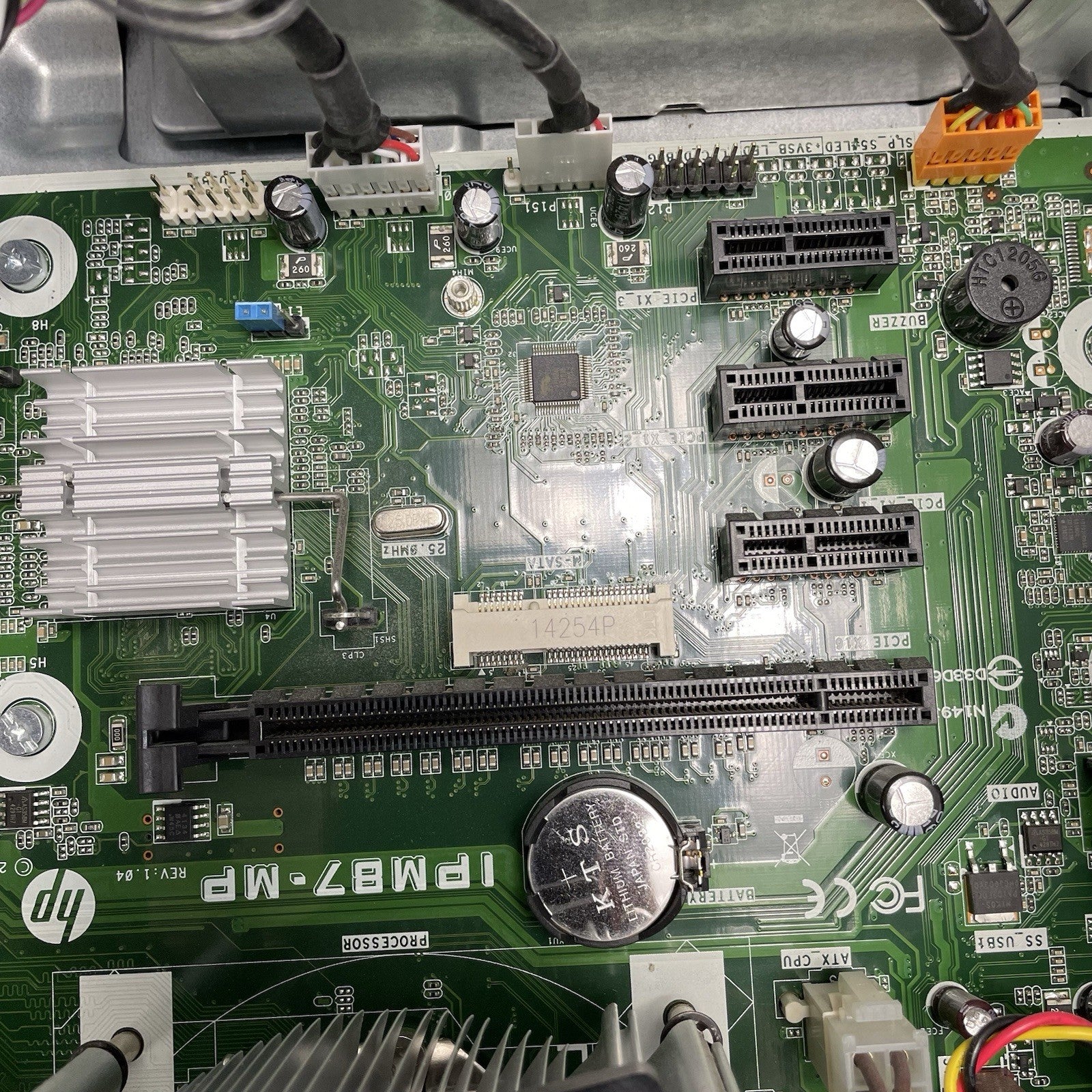 HP 110-a04 MT i3-4130 3.40 GHz 8 GB Ram No HDD No OS