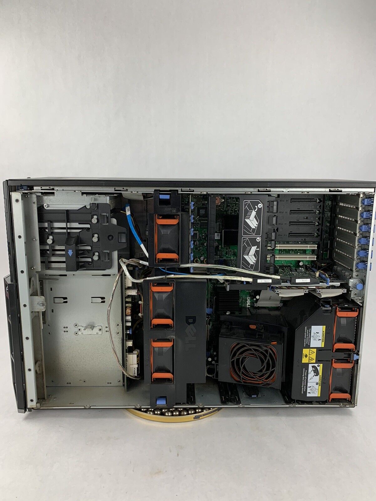 Dell PowerEdge 2900 X5260 3.3 GHz 24 GB RAM No HDD No OS